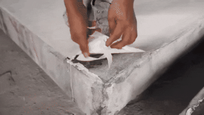 black and white bed linen