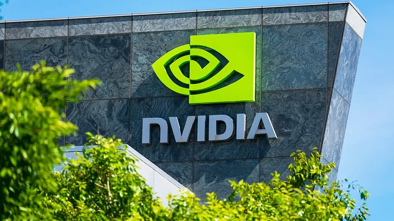 NVIDIA incentiva formandos a abraçar a IA apesar do medo da substituição