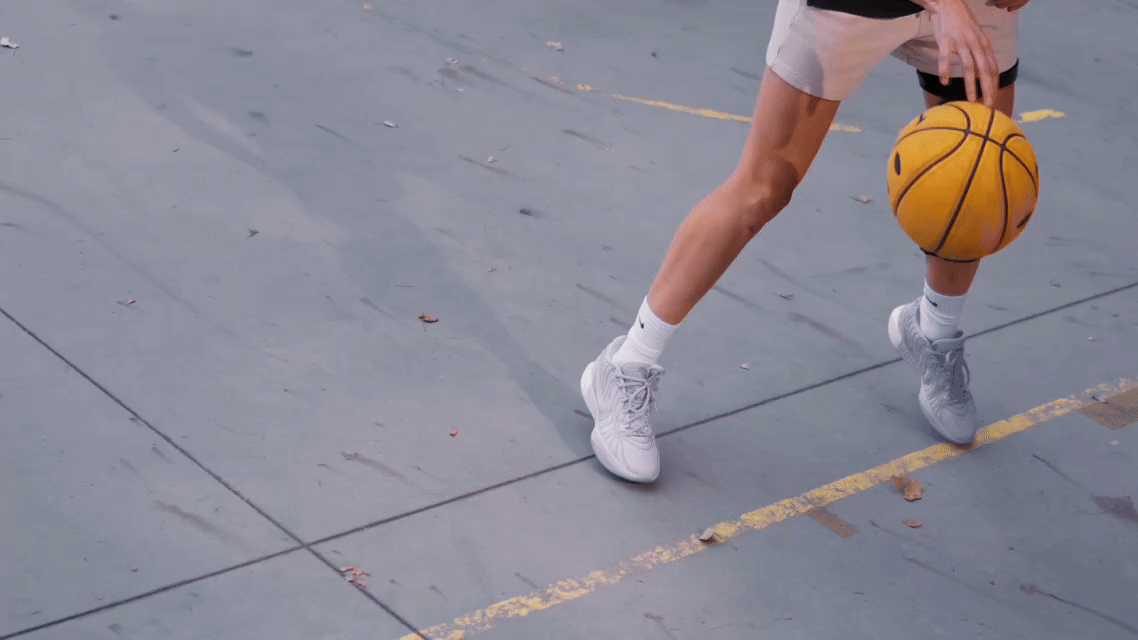 gray computer monitor