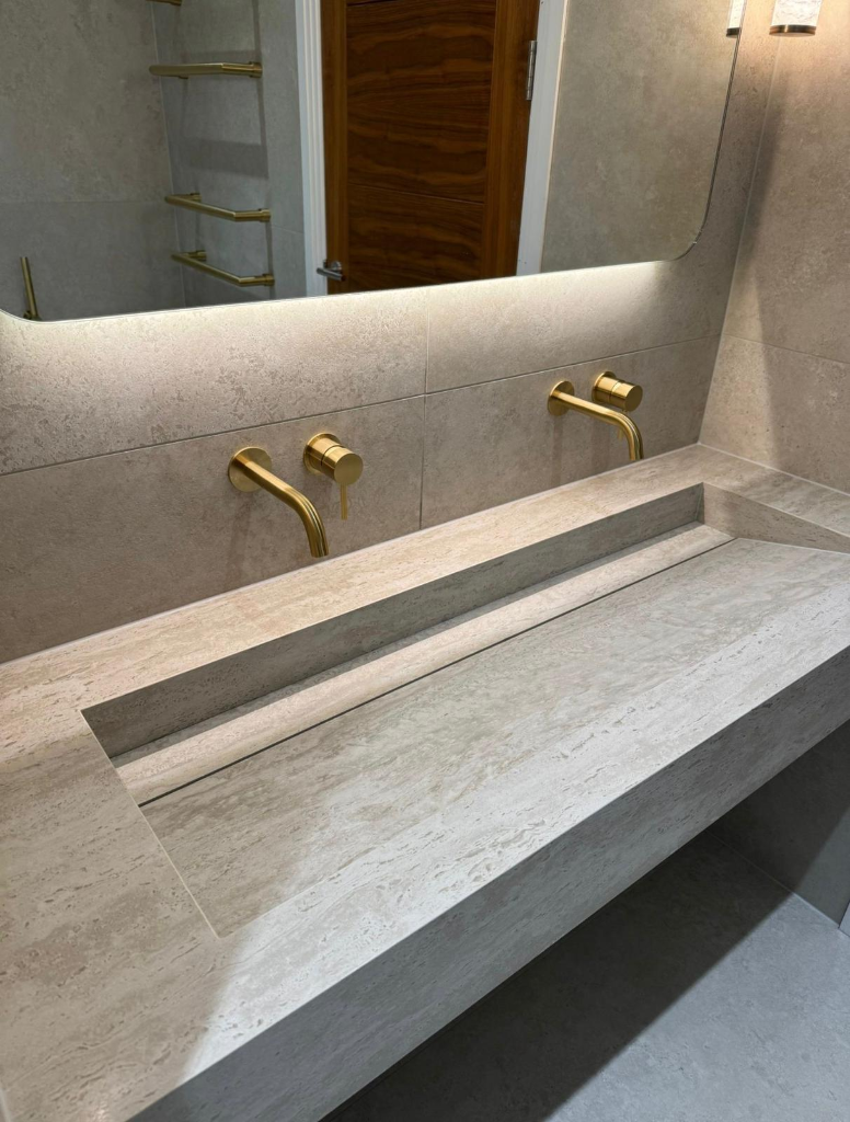 Stone vanity basin and vanity top
