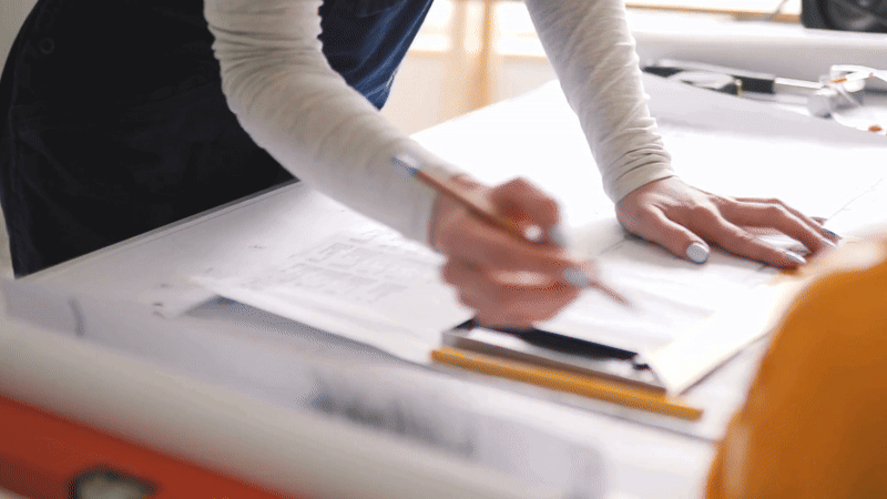 black and white bed linen