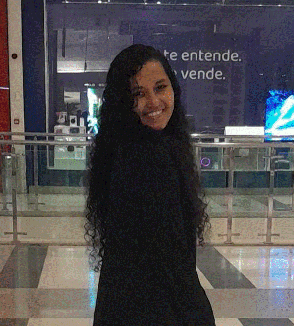  Cassia Luana de Freitas Moreira