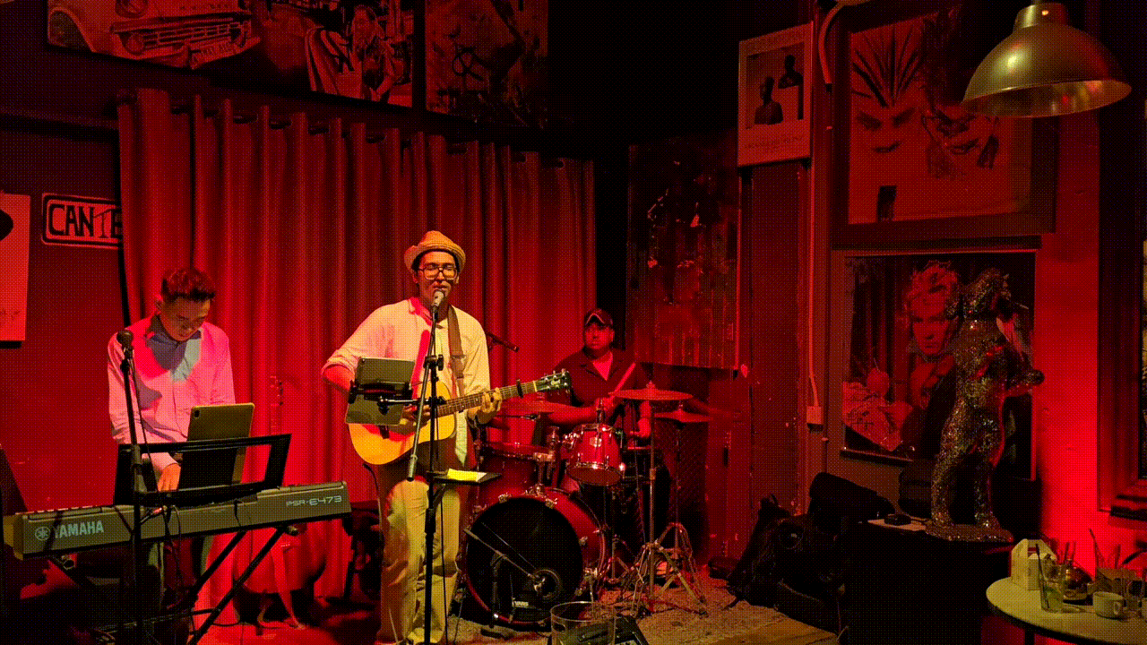 black and brown leather padded tub sofa