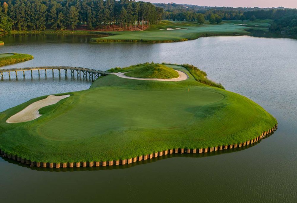 RTJ Capitol Hill Judge course along the river at sunset