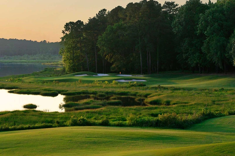 Grand National — Links Course wide corridors