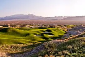 Las Vegas Paiute Wolf green with mountain backdrop for golf and nightlife travel