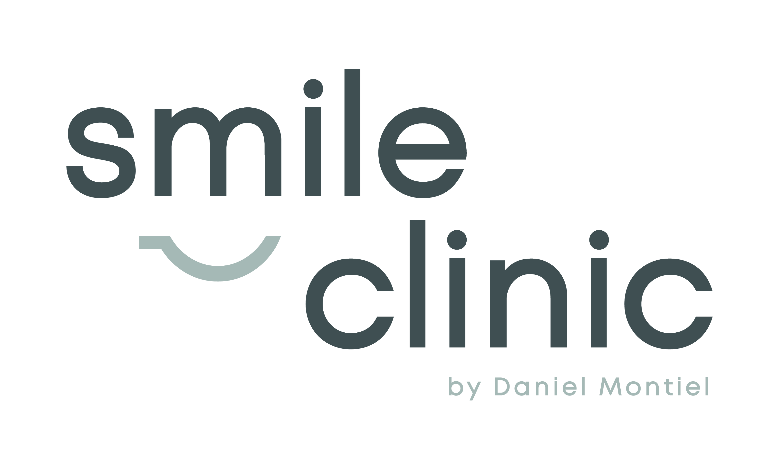 Smile Clinic logo