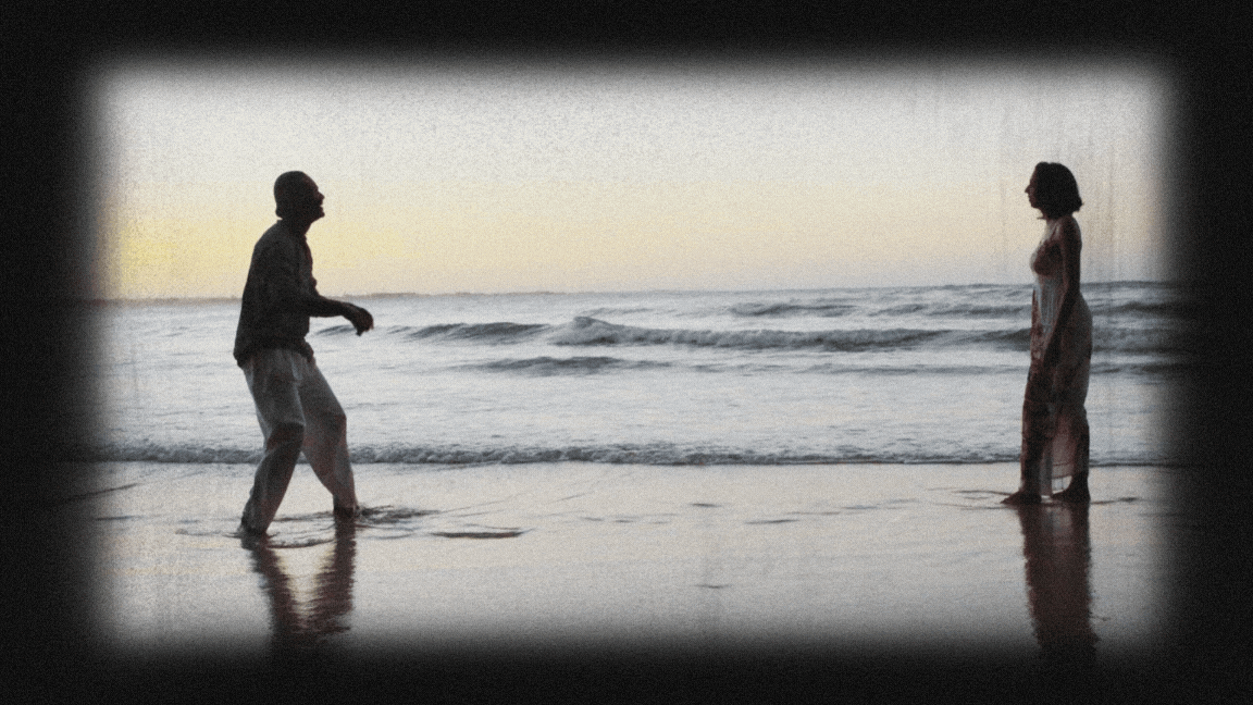 black and white bed linen