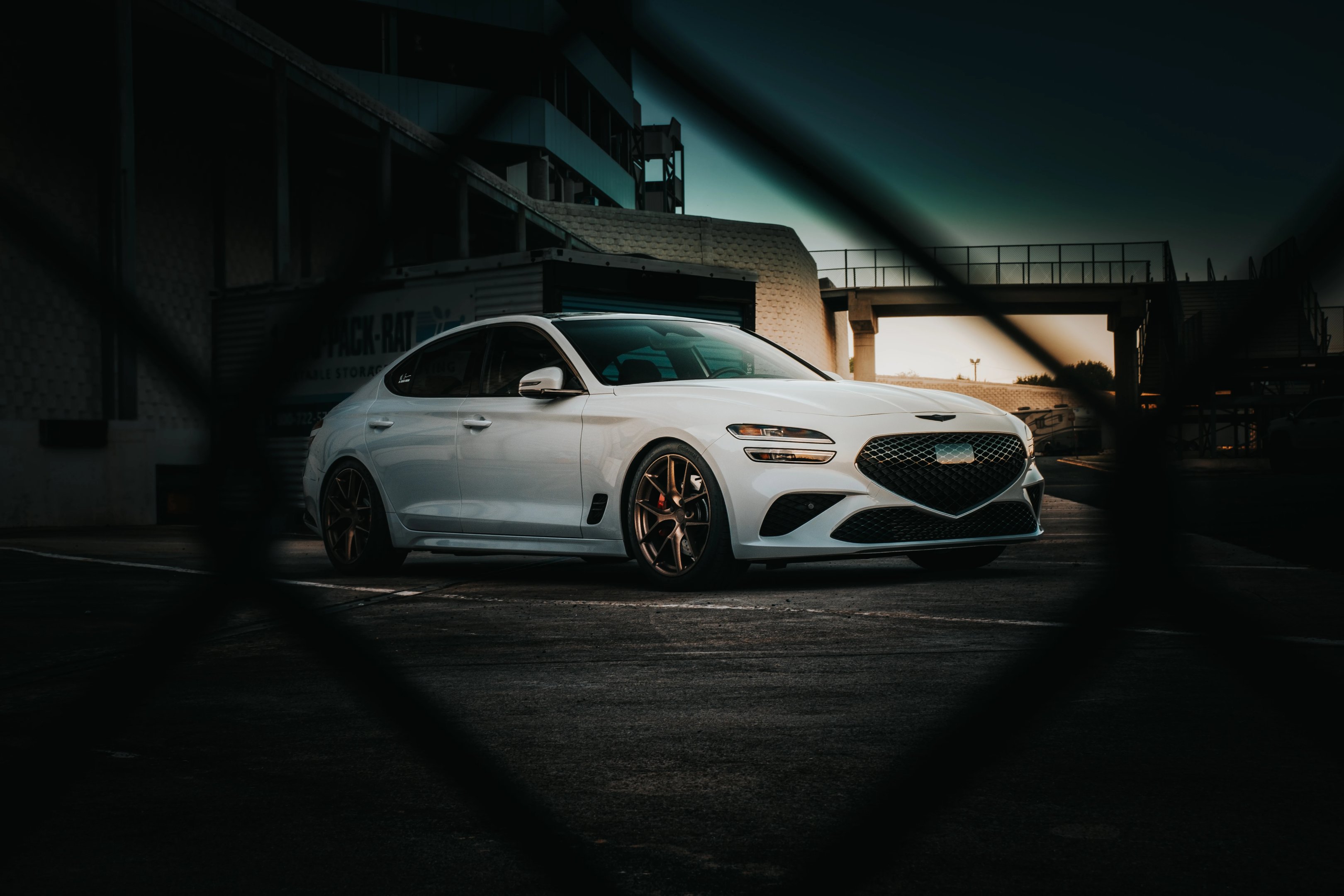 Genesis G70