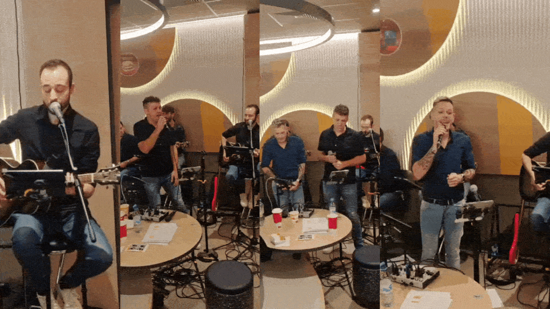 black and white bed linen