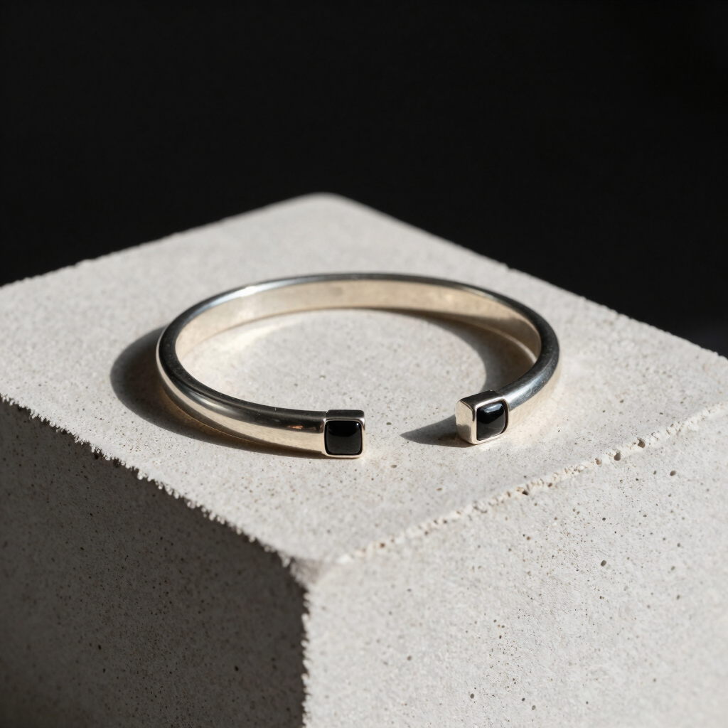 Cantilever Cuff