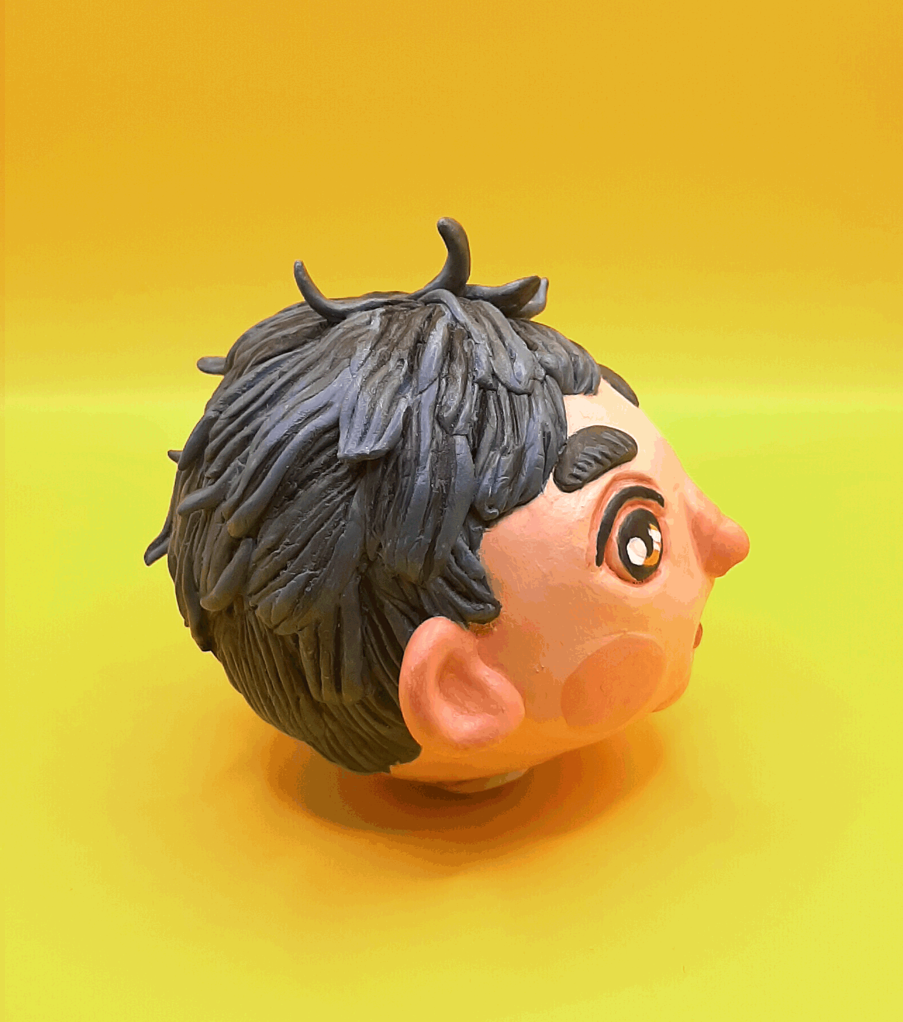 kelebi epoxy clay small sculpture