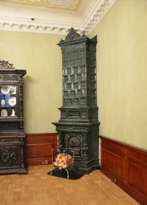 riga-casa-delle-teste-nere caminetto