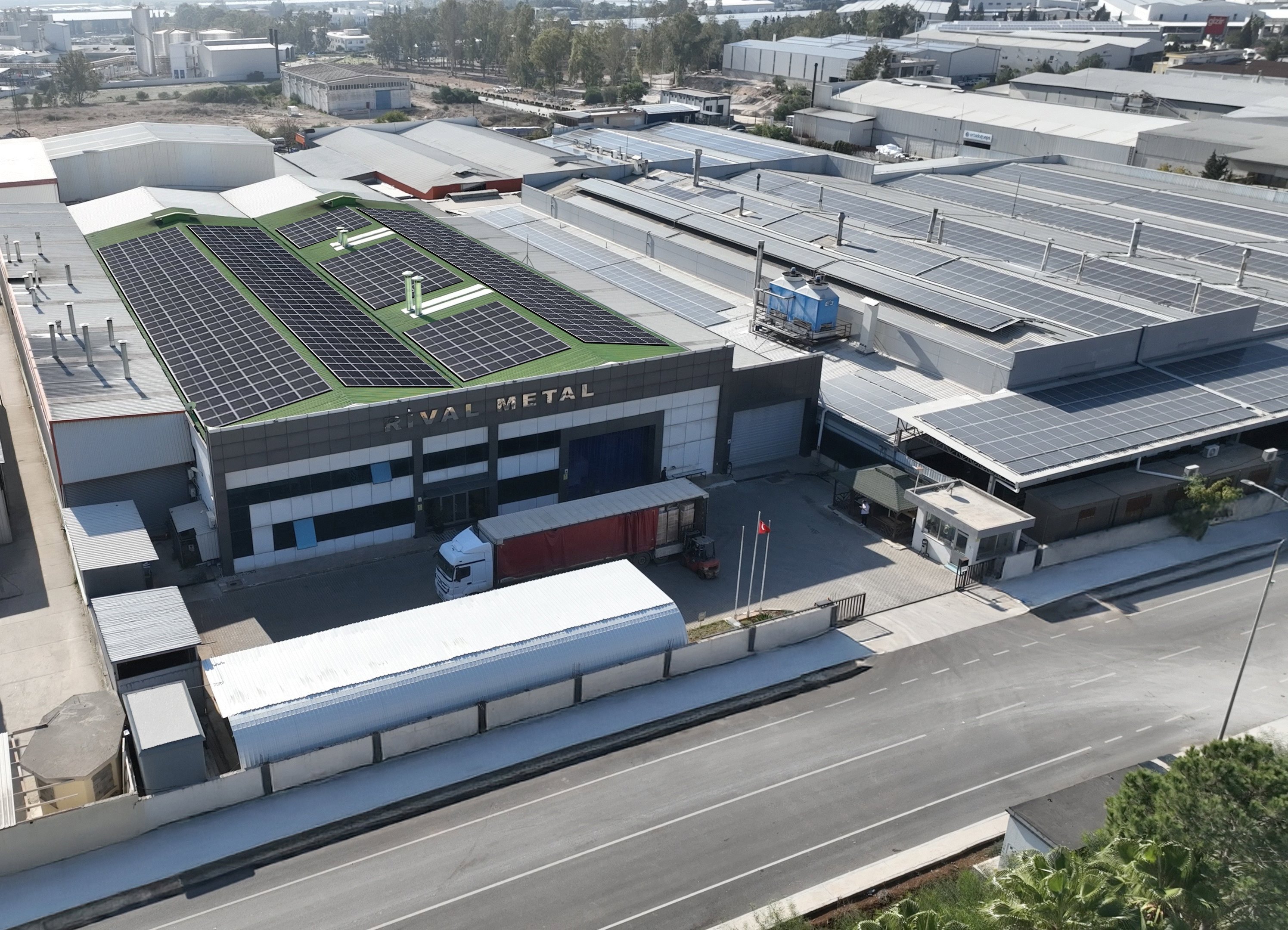 black and brown leather padded tub sofa