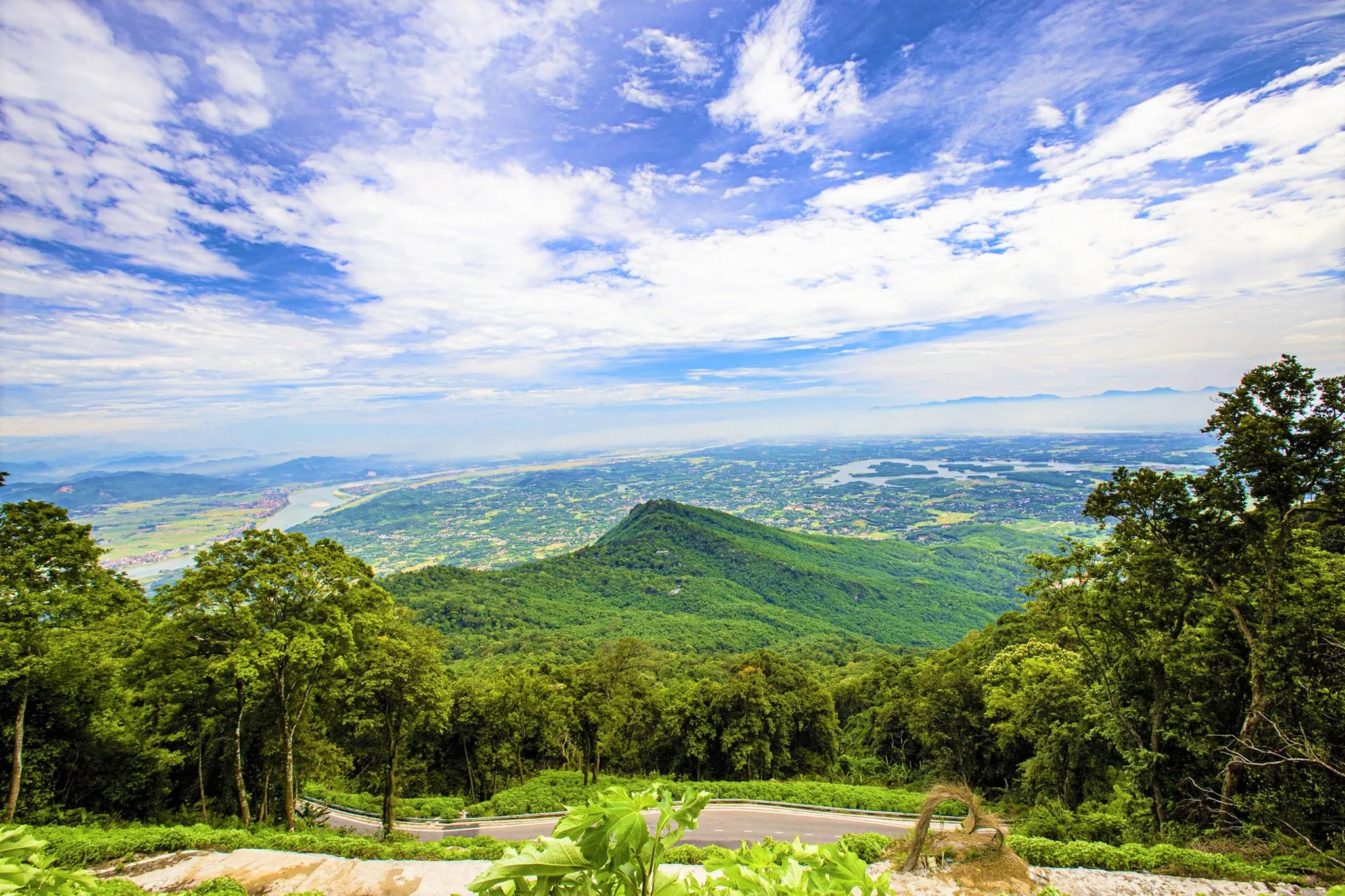 Hanoi things to do full day jeep tour to Ba Vi National Park