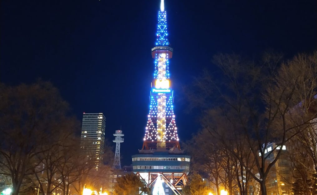 Sapporo TV tower nocą