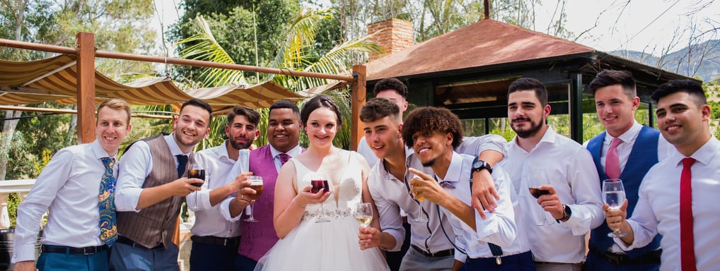 Bodas en Málaga con alegría, sabor y cercanía. Celebraciones auténticas con el toque de La Santa