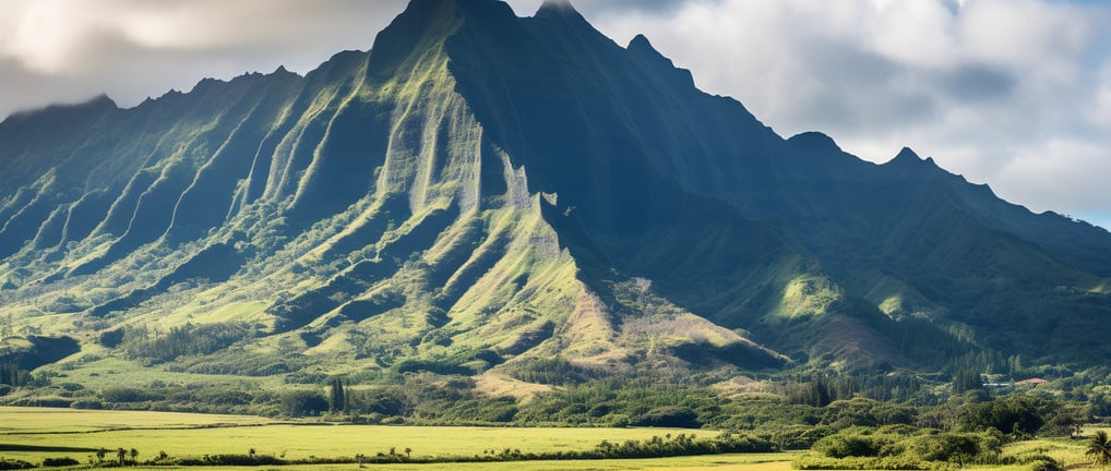 Hawaii's scenic mountain peaks
