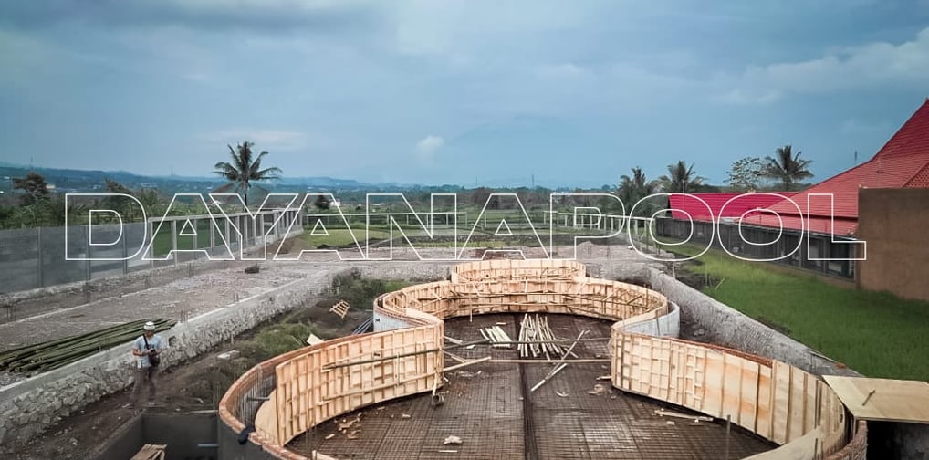 pembuatan kolam renang umum di perumahan.