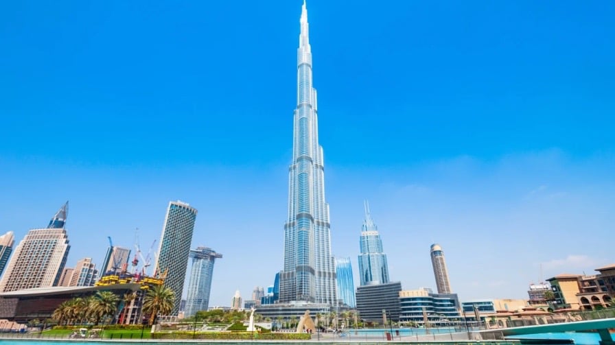Burj Khalifa best tourist attraction in dubai