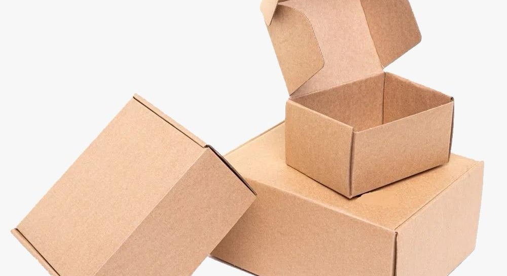 Várias caixas e embalagens