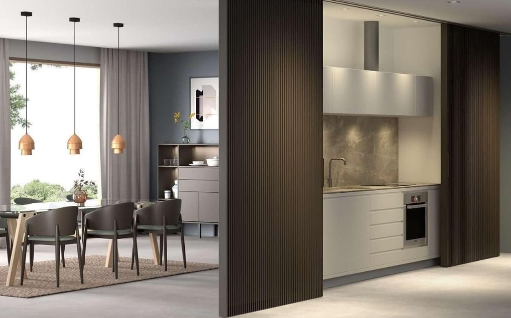 Dividir y transformar ambientes con puertas de madera integradas en diseño contemporáneo