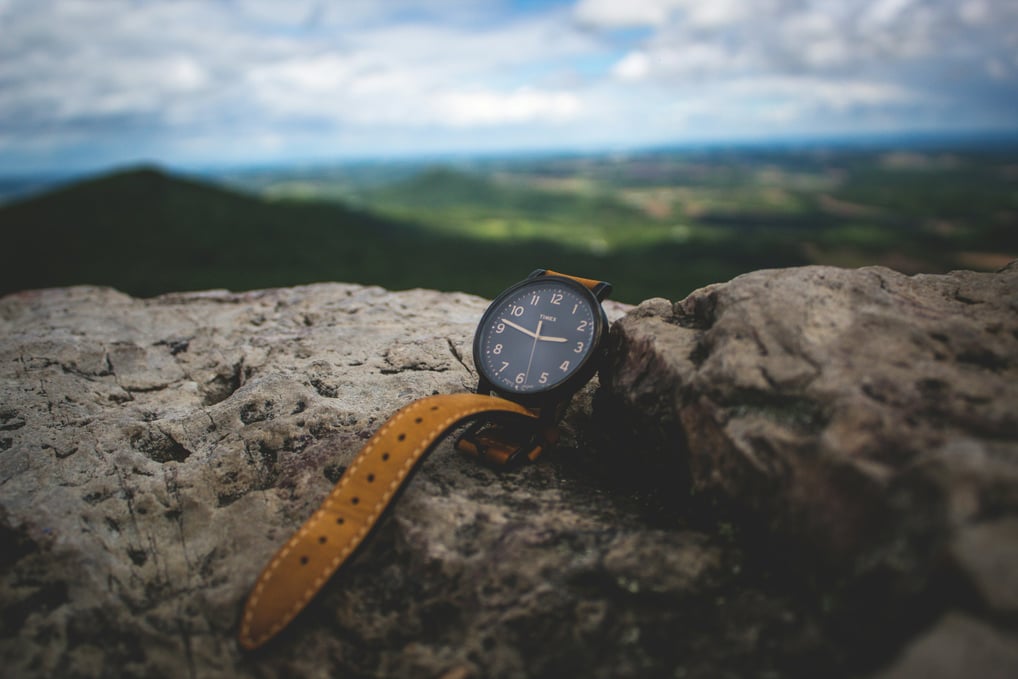 A watch used to show the hour-lesson system used in cambridge maths online tutoring