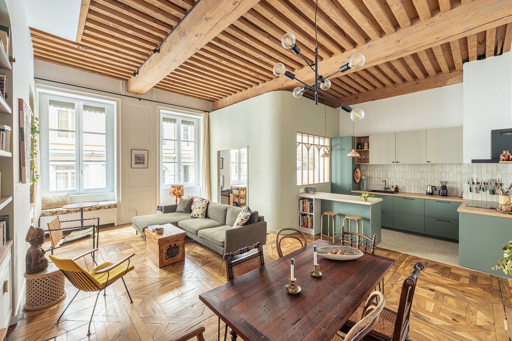 Image de l'appartement rue Tables Claudiennes, le séjour avec la cuisine