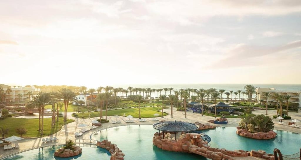 Golden Sands of Hurghada Red Sea Diving and Beach Holiday tour.