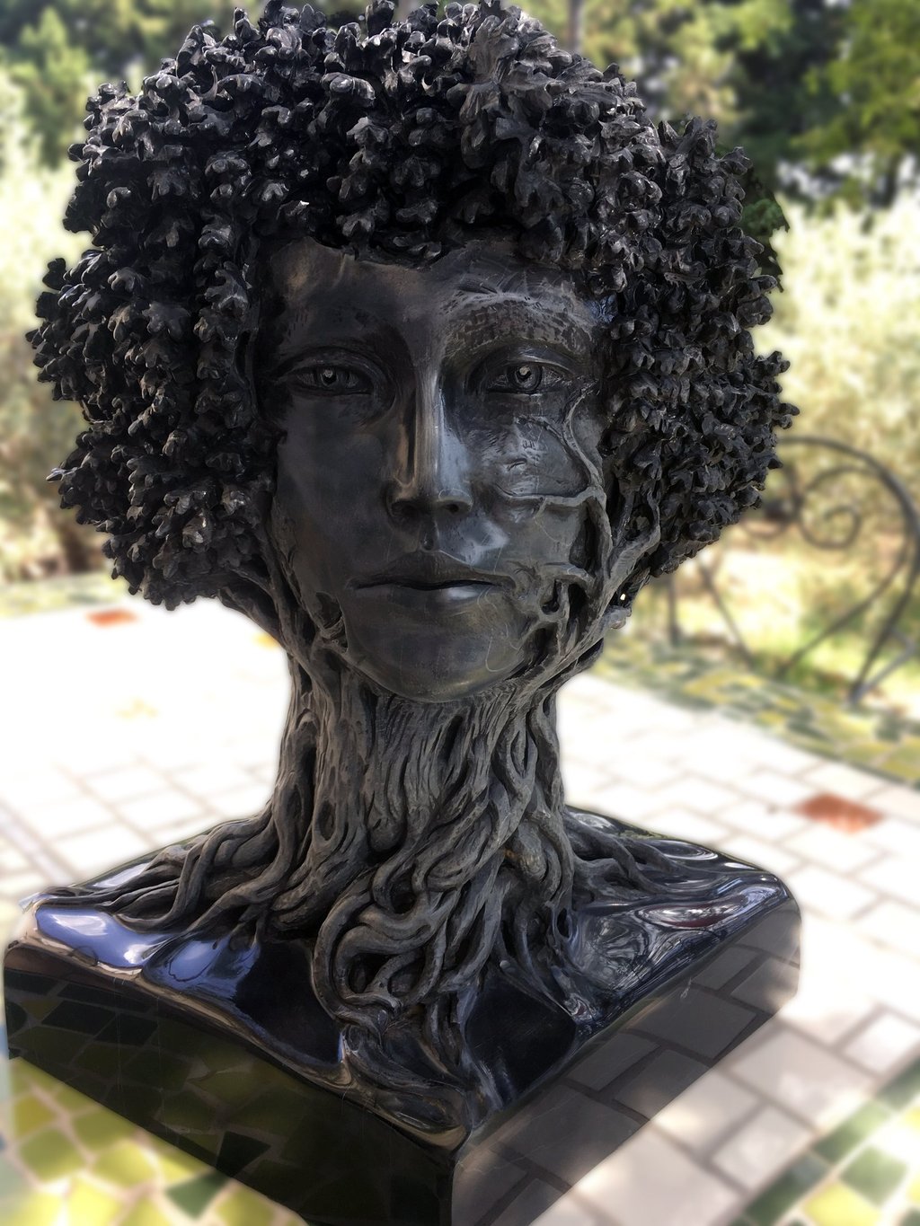 l'alliance 2, sculpture en marbre noir golzine par le sculpteur Herrel