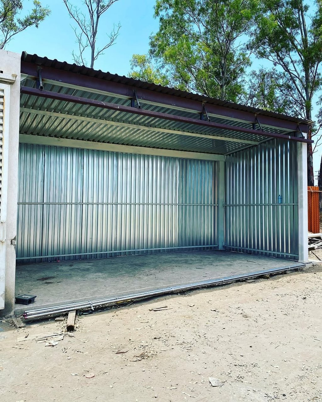 Construcción de almacén de residuos no peligrosos