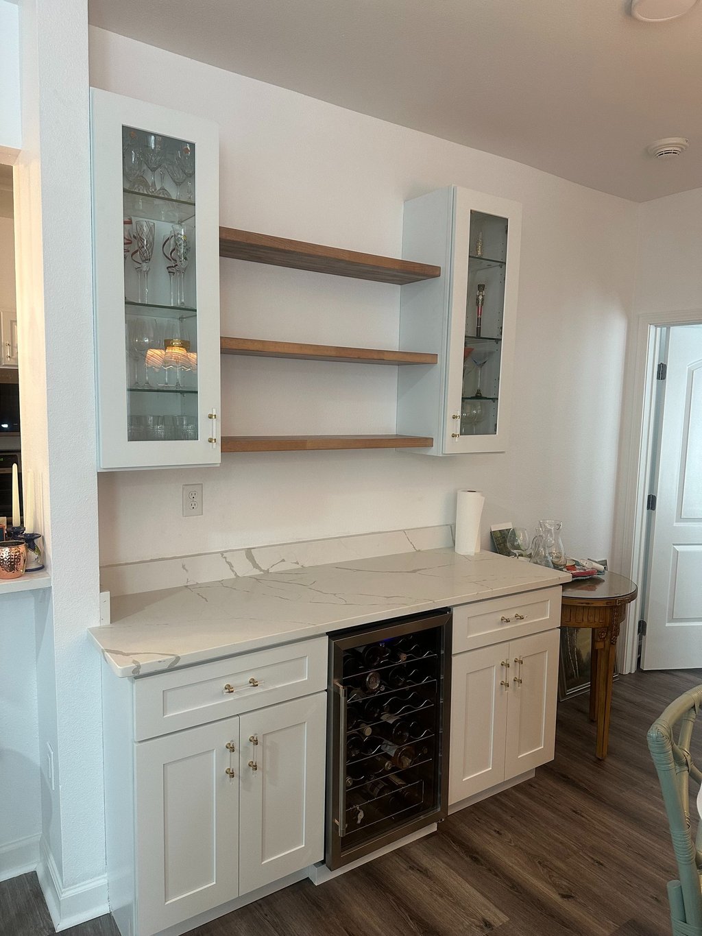Cambridge floating shelves