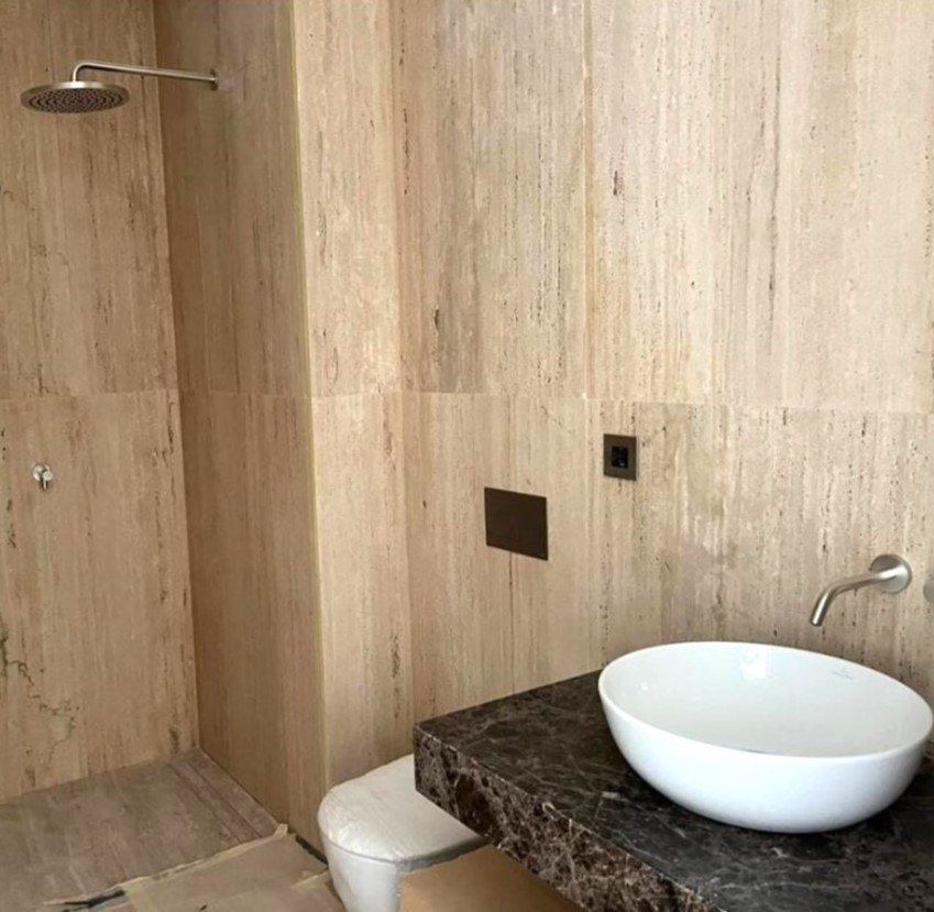 Light brown travertine for the bathroom, Italian natural stone