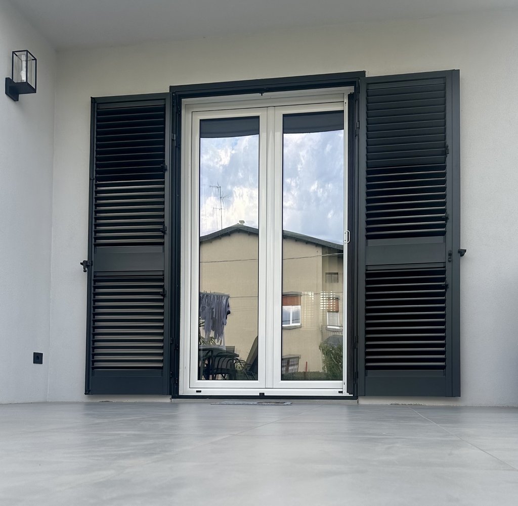 Serramenti in PVC, Serramenti in alluminio, finistre in PVC e in alluminio, portefinestre