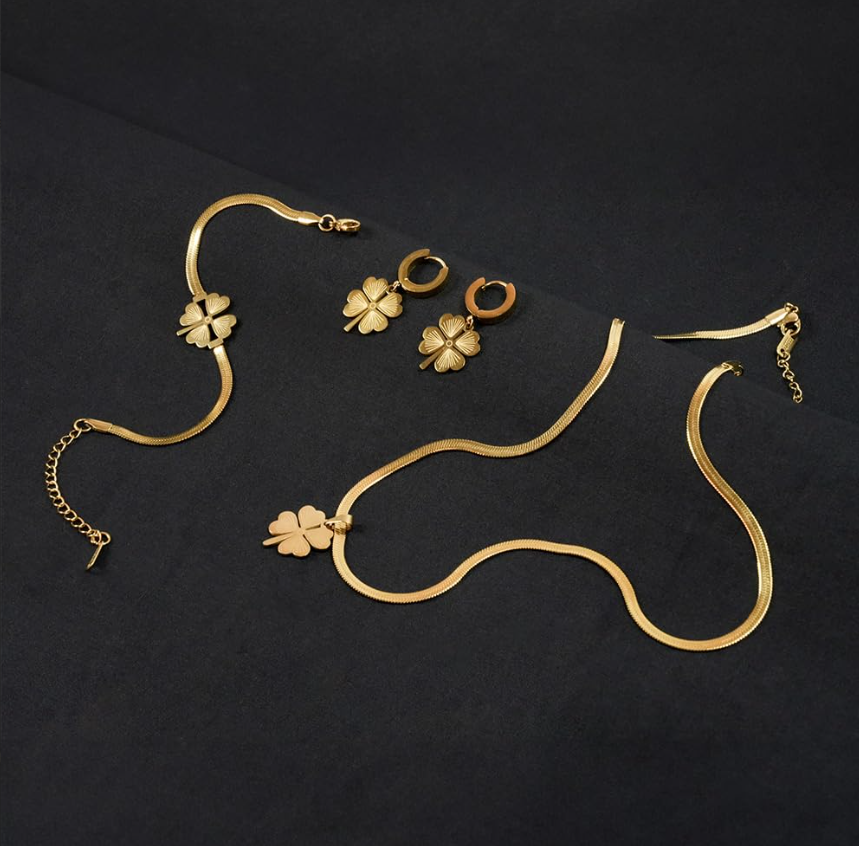 FOUR LEAF CLOVER NECKLACE, BRACELET & EARRING