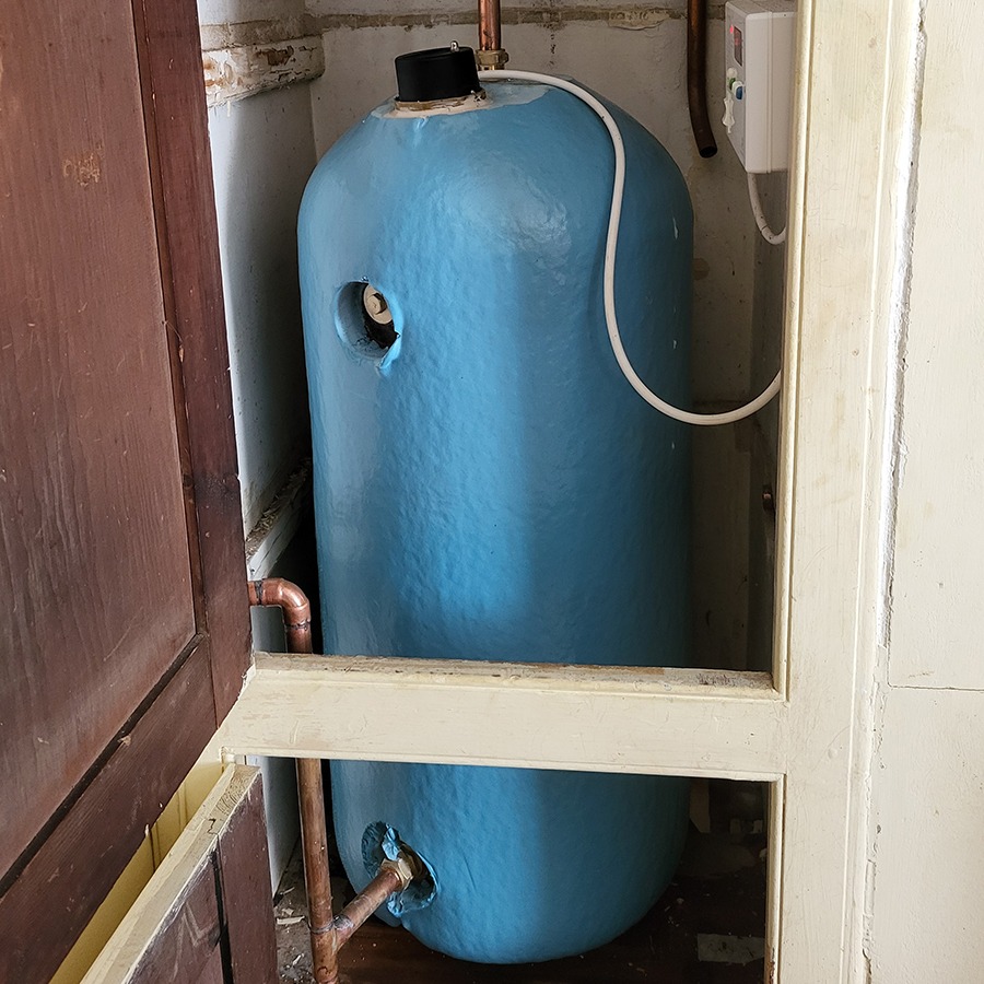 Emergency Plumber in Newquay Cornwall Copper Cylinder