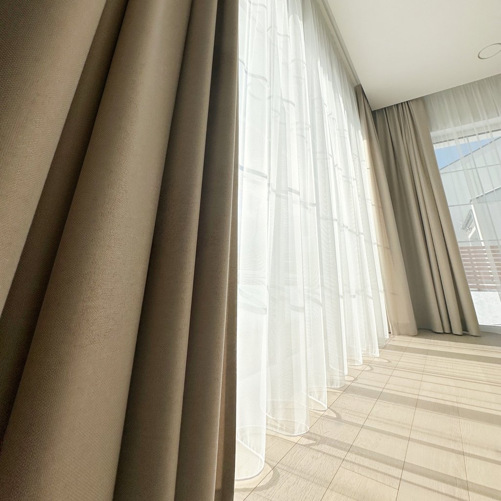 dieninės ir naktinės užuolaidos namams