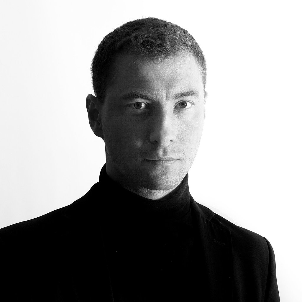 dr Krzysztof Ćwiertniewski