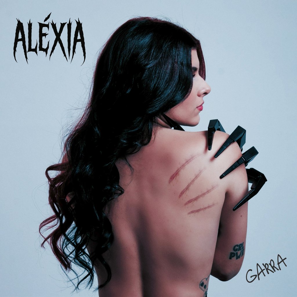O ROCK TEM UM NOVO ROSTO (E MUITA GARRA)! 🎸🔥 @alexiaoficial acaba de revelar a capa de "Garra"