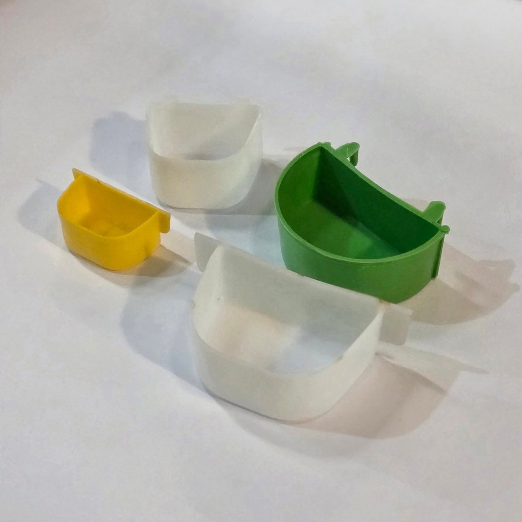 Comedero Bebedero Media luna de Plástico