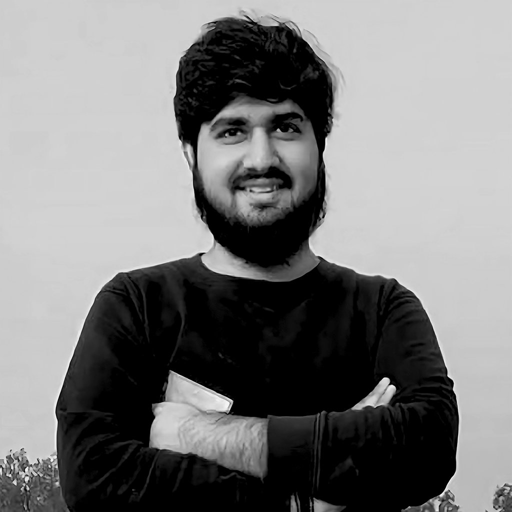 Musab Bin Mustansir-Creative Director-Fashion Design Agency