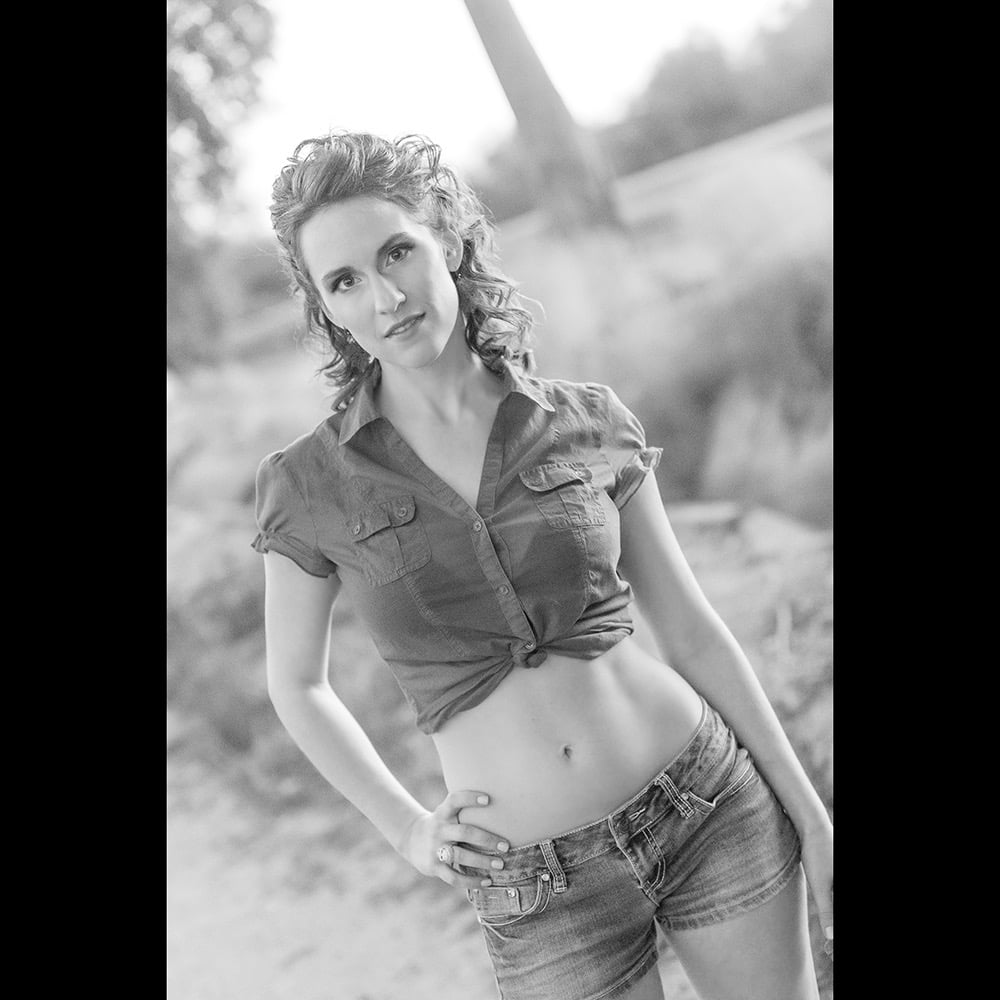 Portrait session outside Phoenix, AZ