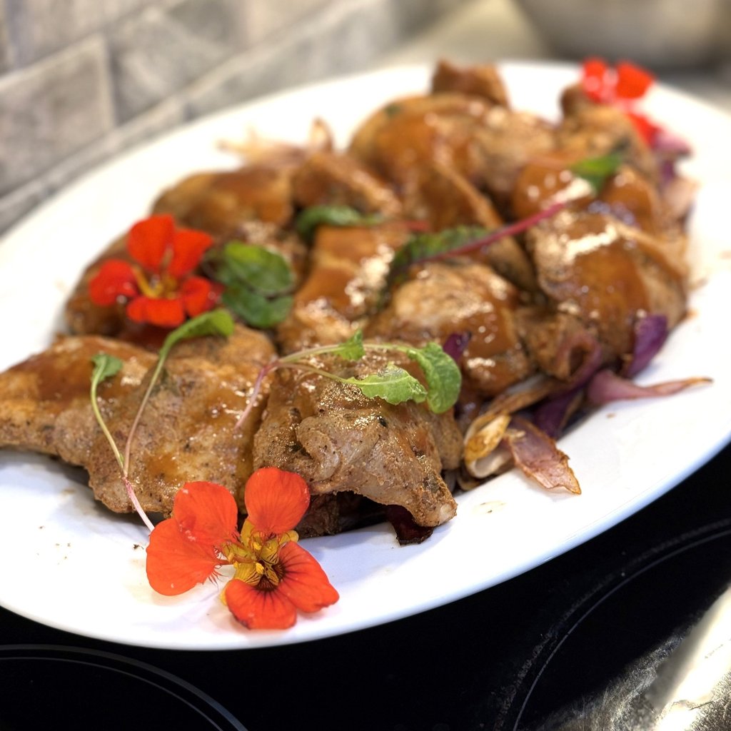 Sous vide cajun-spiced chicken for fundraiser party. Tender, juicy, gluten-free, dairy-free, organic