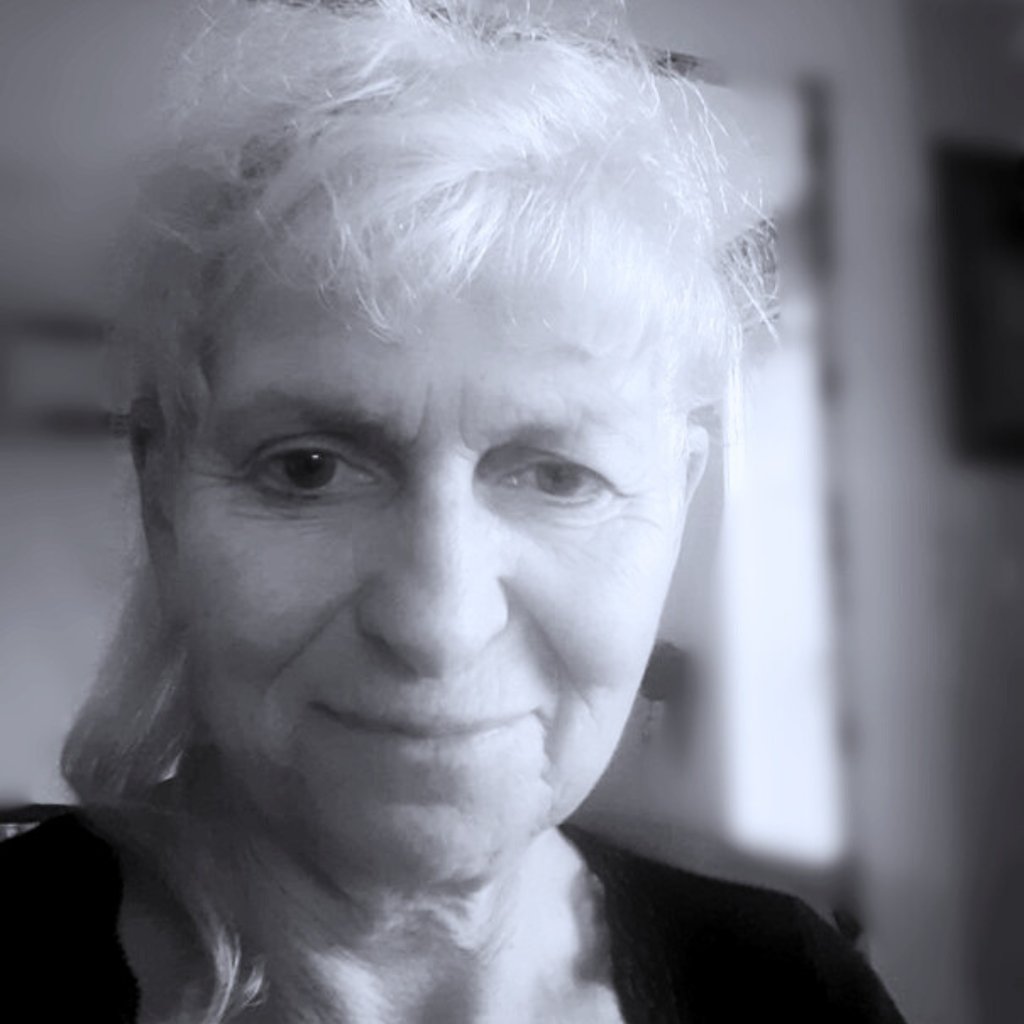 Léa Altman, comédienne à la Réenchanterie