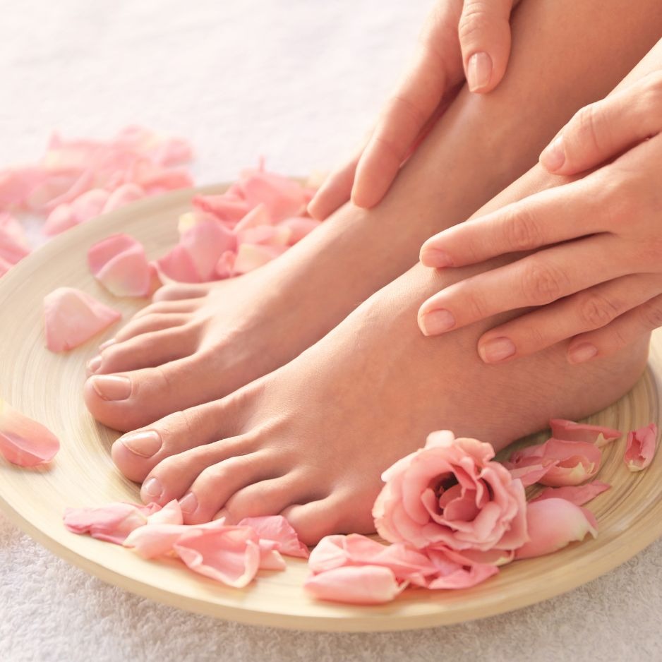 Bridal and party nail designs for weddings and special occasions