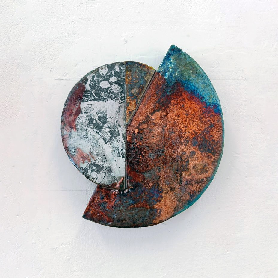 Eglė Valentinavičienė Raku mėnulis Serija Yrantys kūnai