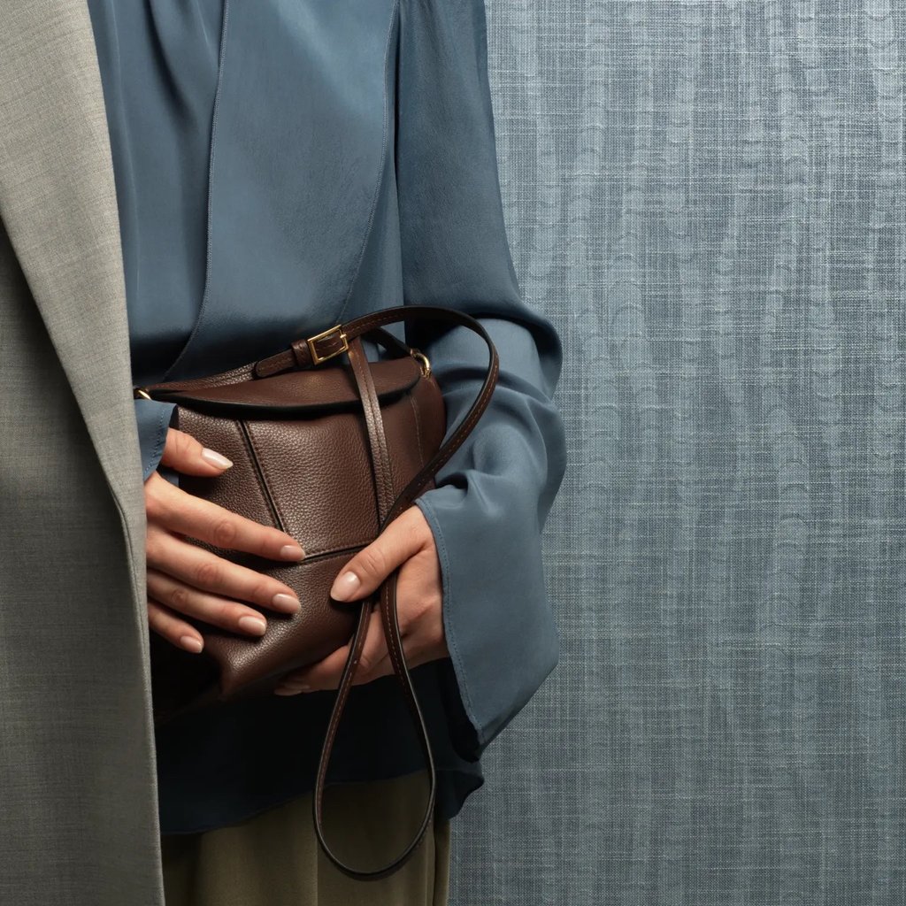 vescom-textile-wallcovering-odyssea