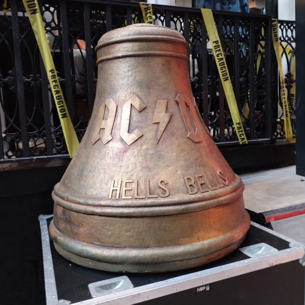 AC/DC Hell's Bell Prop