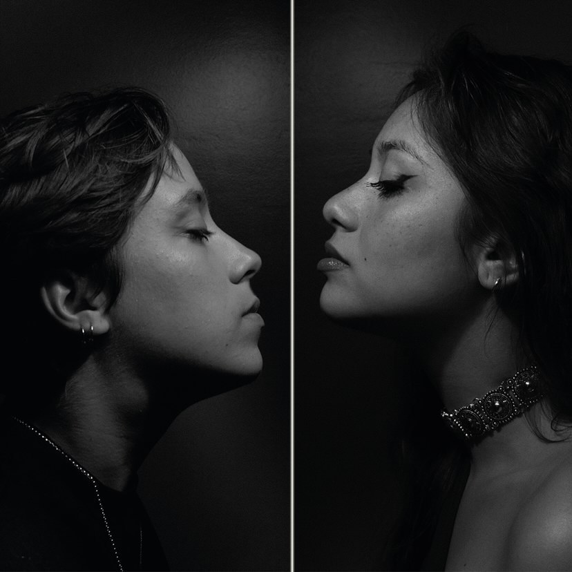 "mage représentant l'équipe créative d'Ammonite Production