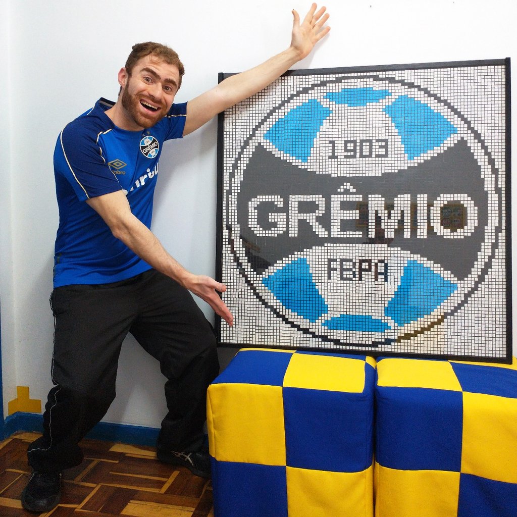 Mosaico com Cubos Mágicos do Grêmio
